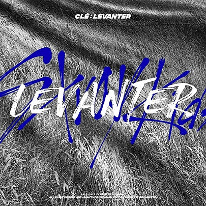 Stray Kids - Mini Album [ Cle : Levanter ] (Standard ver.)(Random Version) - DynaMart