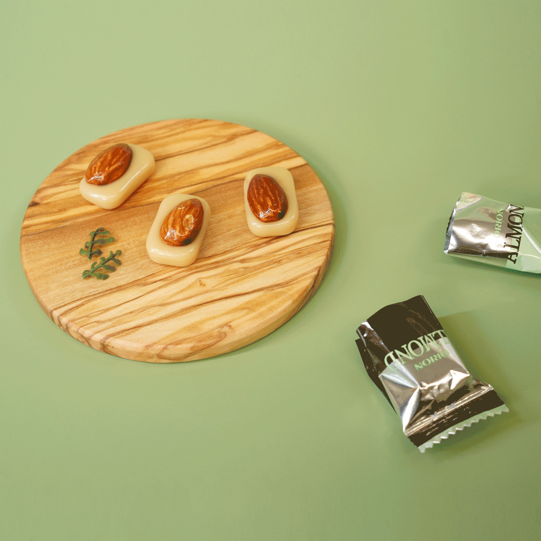 Orion Whole Almond Candy - with whole roasted almonds 90g - DynaMart
